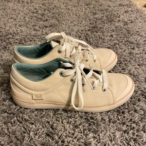 Teva Canvas Vegan Sneakers